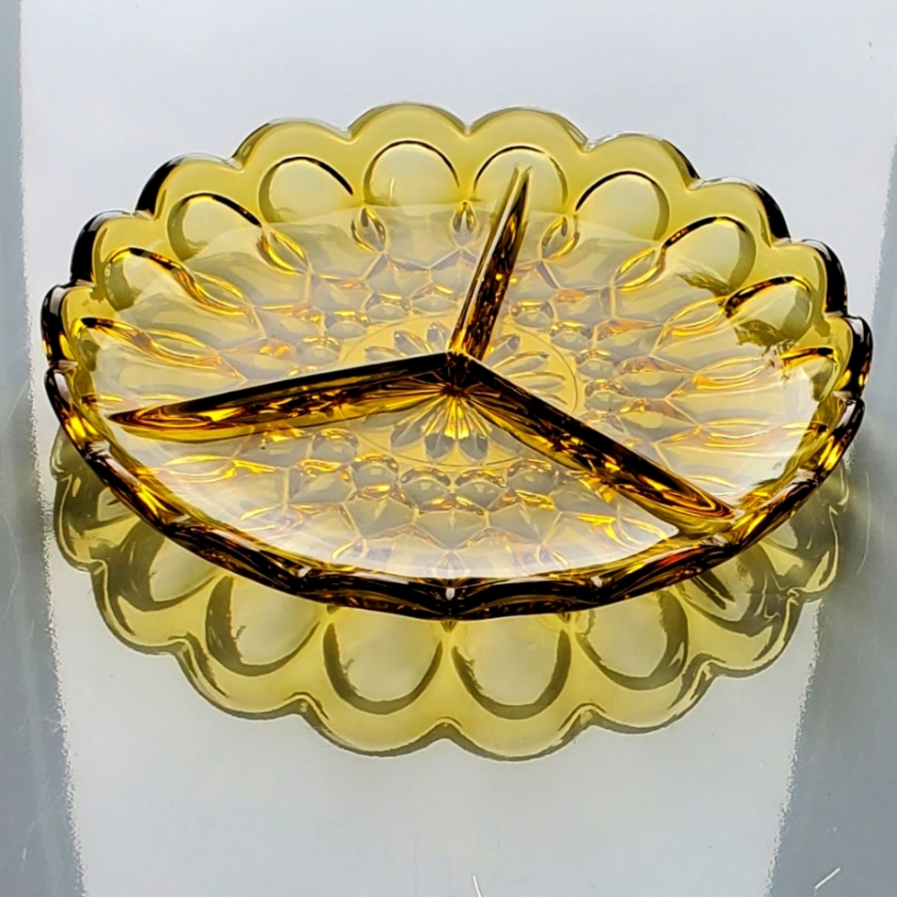 1970s "Fairfield Amber" 3 part Dish by Anchor Hocking